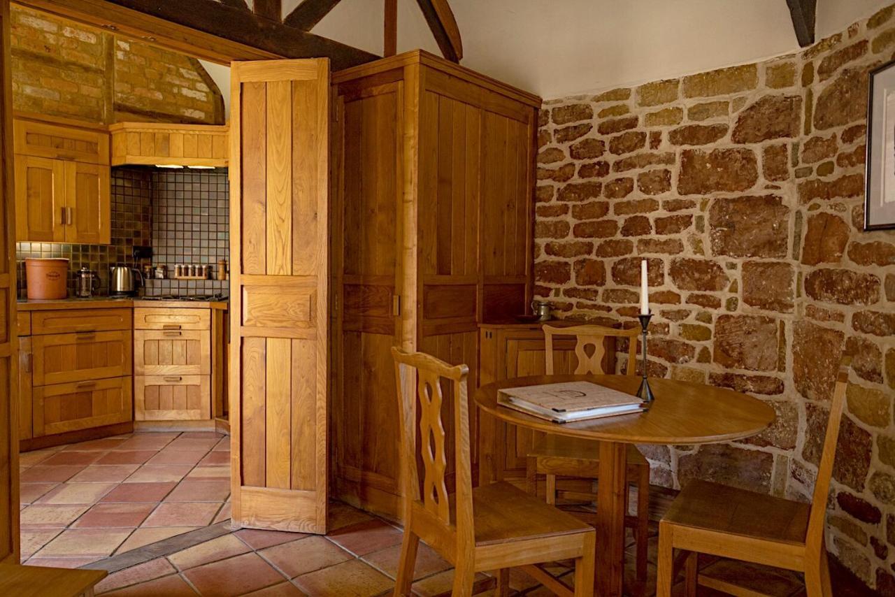 Heath Farm Holiday Cottages Swerford 外观 照片
