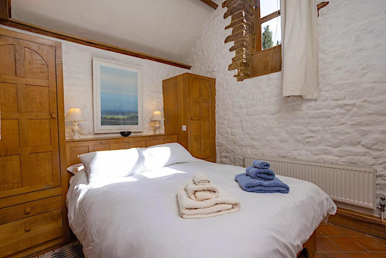 Heath Farm Holiday Cottages Swerford 外观 照片
