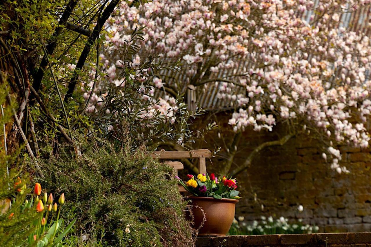 Heath Farm Holiday Cottages Swerford 外观 照片