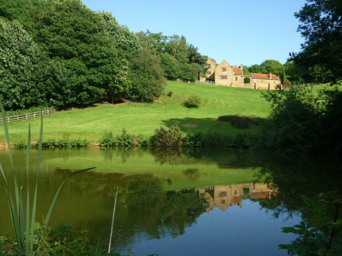 Heath Farm Holiday Cottages Swerford 外观 照片