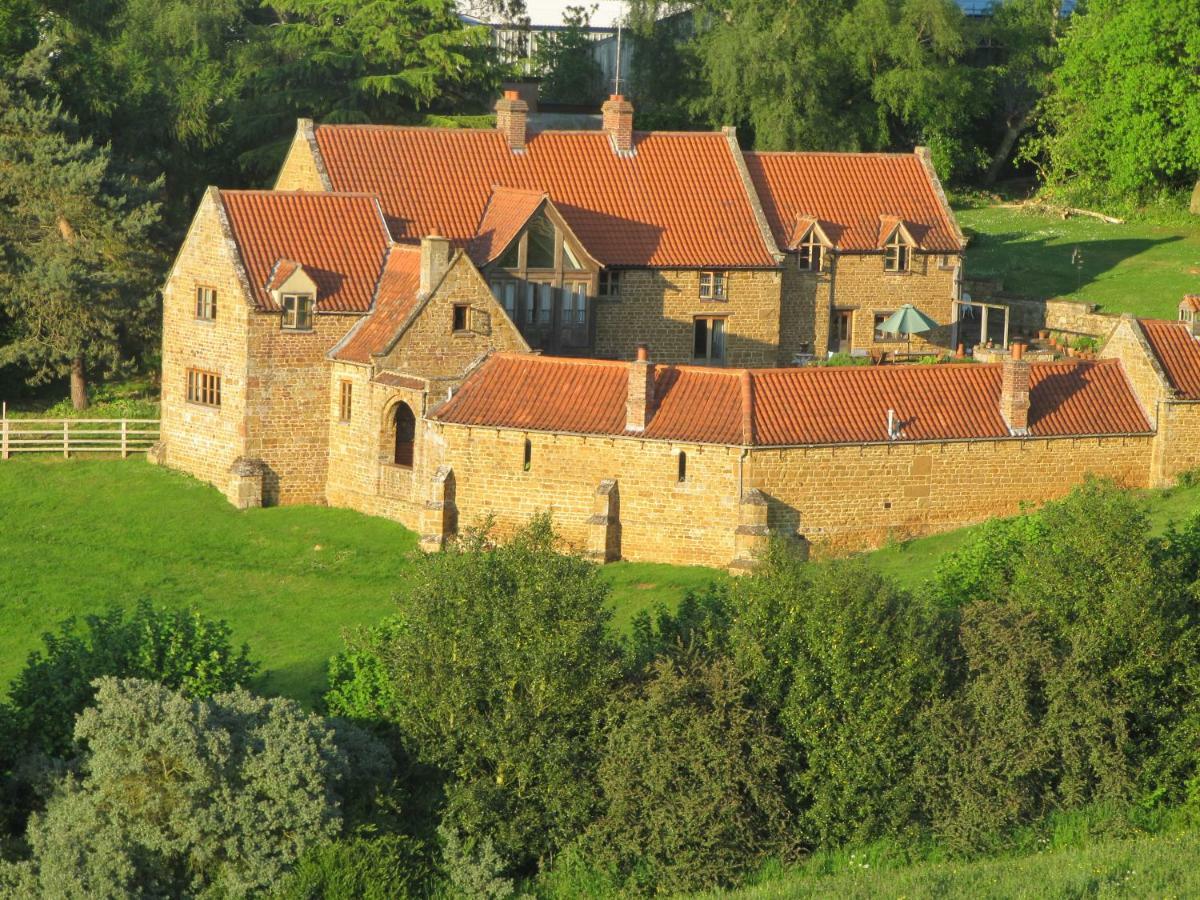 Heath Farm Holiday Cottages Swerford 外观 照片