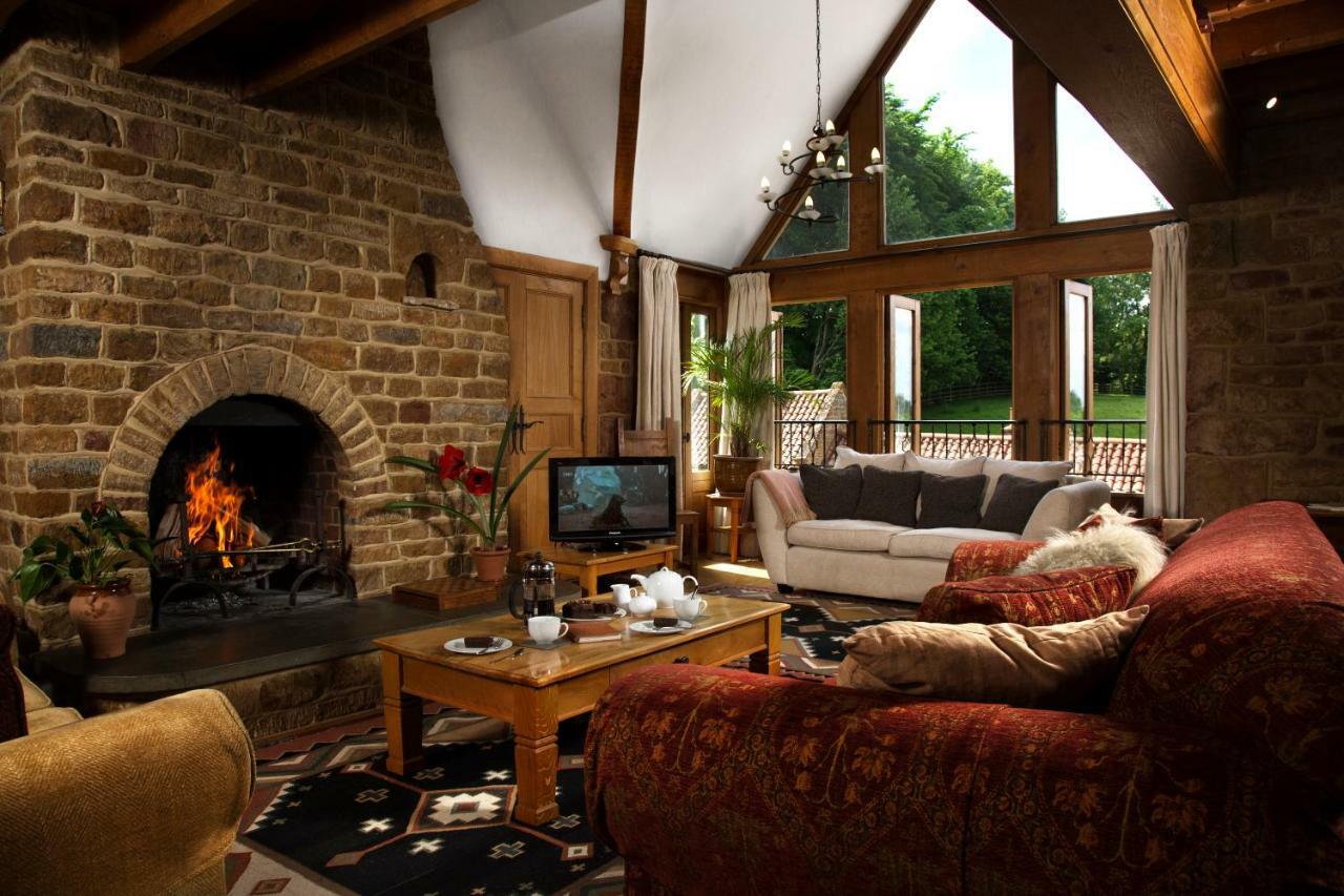Heath Farm Holiday Cottages Swerford 外观 照片