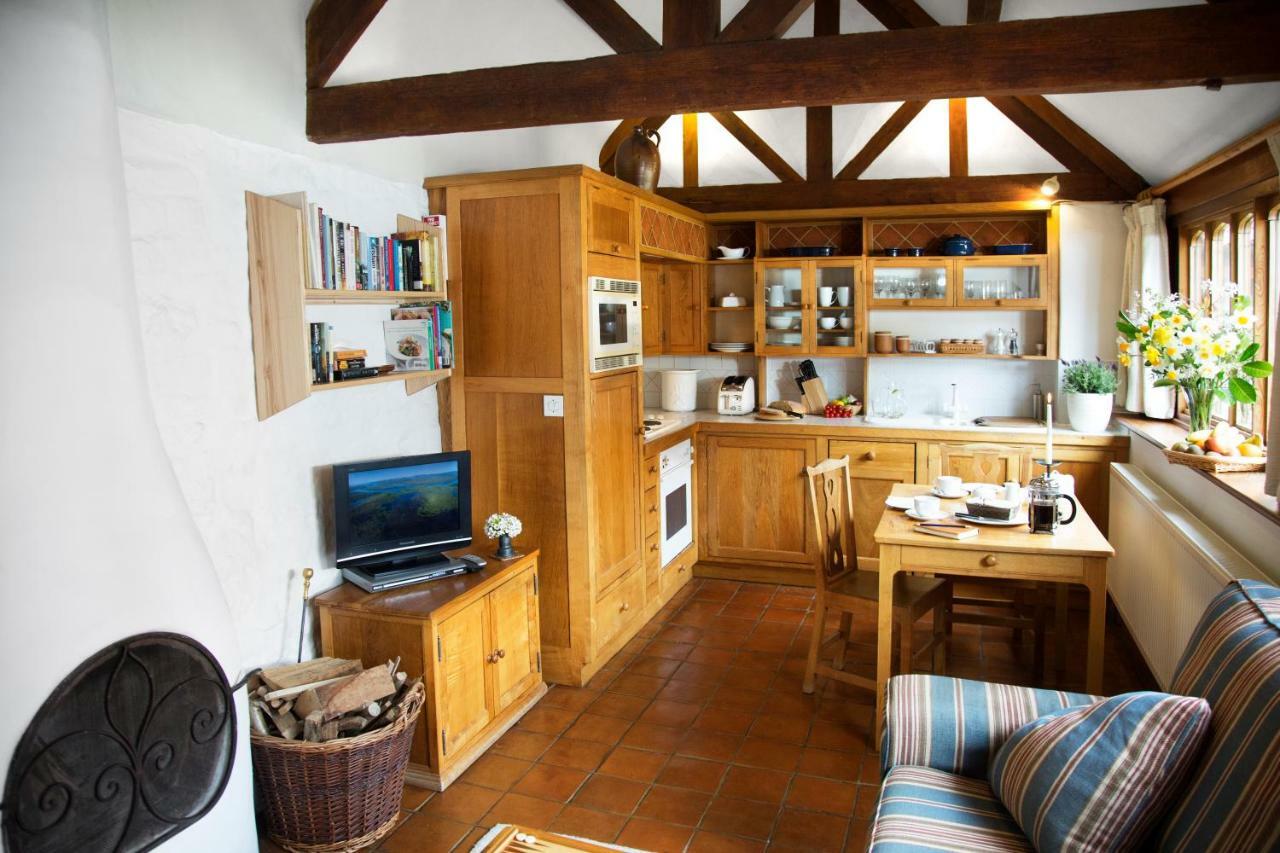 Heath Farm Holiday Cottages Swerford 外观 照片