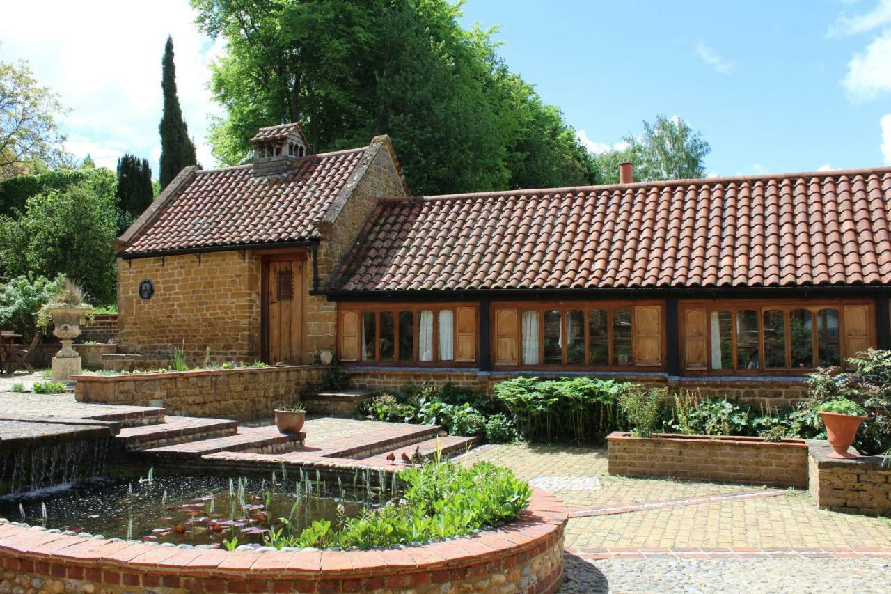 Heath Farm Holiday Cottages Swerford 外观 照片